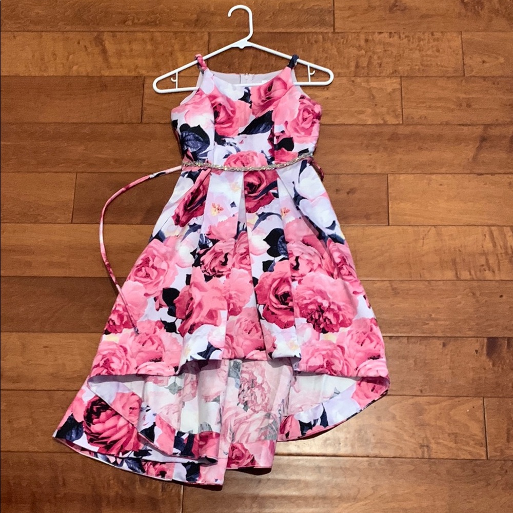 Speechless Girls Floral formal Dress. Never worn